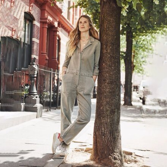 Faherty Overland Twill Jumpsuit in Charcoal | Medium - Picture 5 of 5